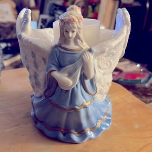 Vintage Angels Candle Holder Ceramic Figurine, 6” Tall ,6” Wide, Mandolin Player